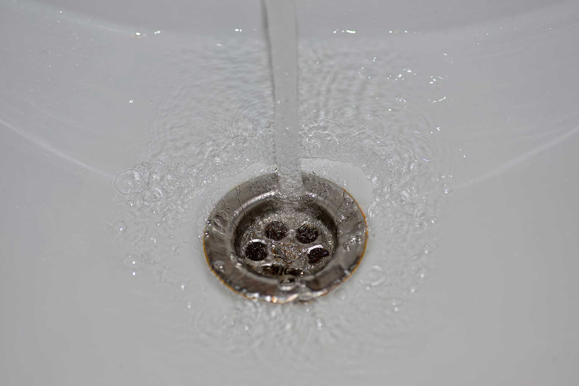 A2B Drains provides services to unblock blocked sinks and drains for properties in Teignmouth.